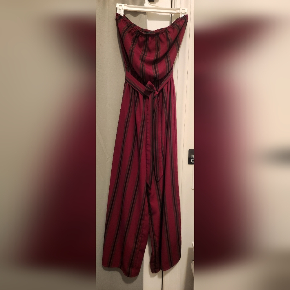 Soprano Striped Jumpsuit with wide crop leg, elastic waist, Fabric Belt